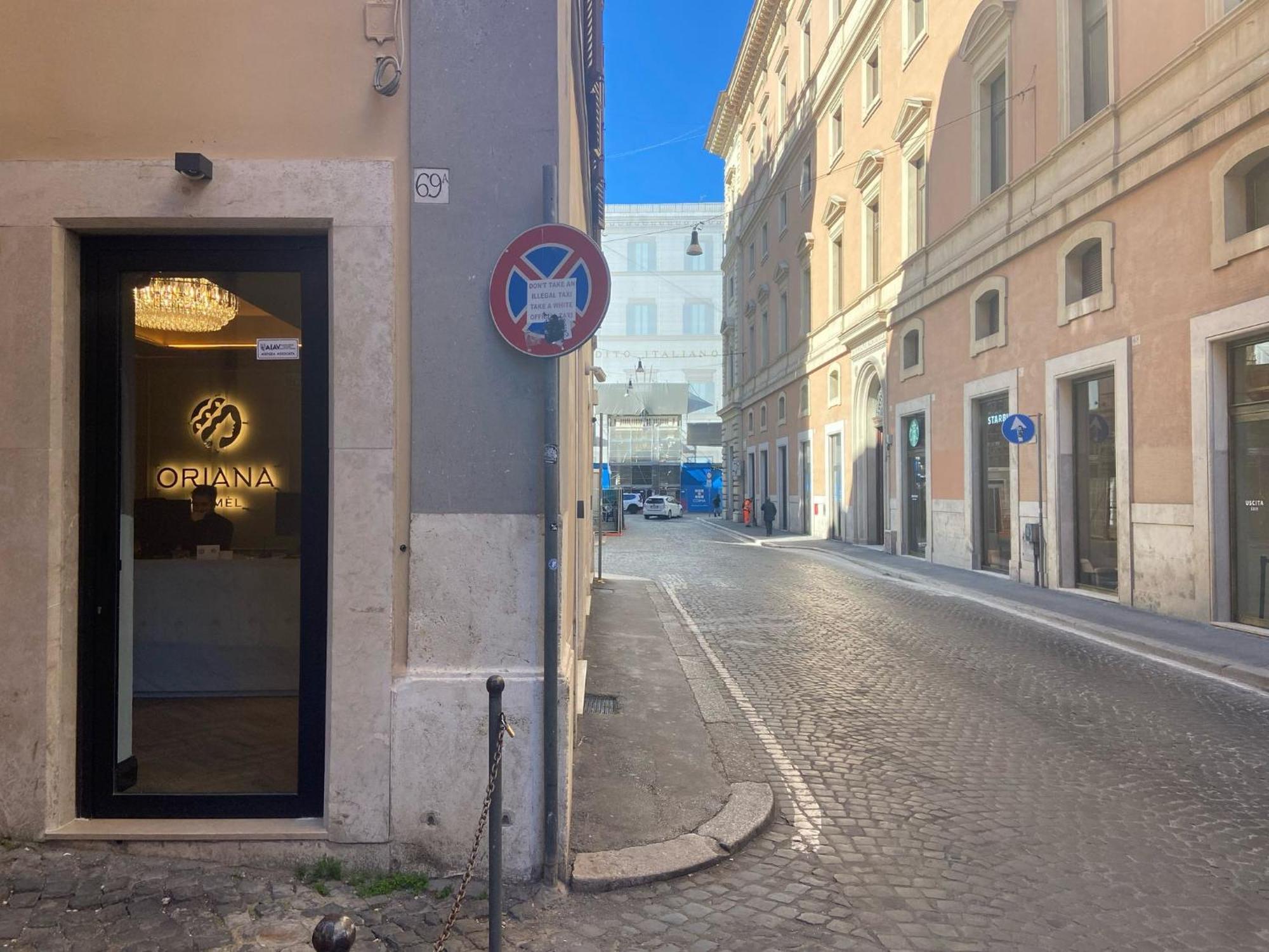 Oriana Suites Roma Exterior foto